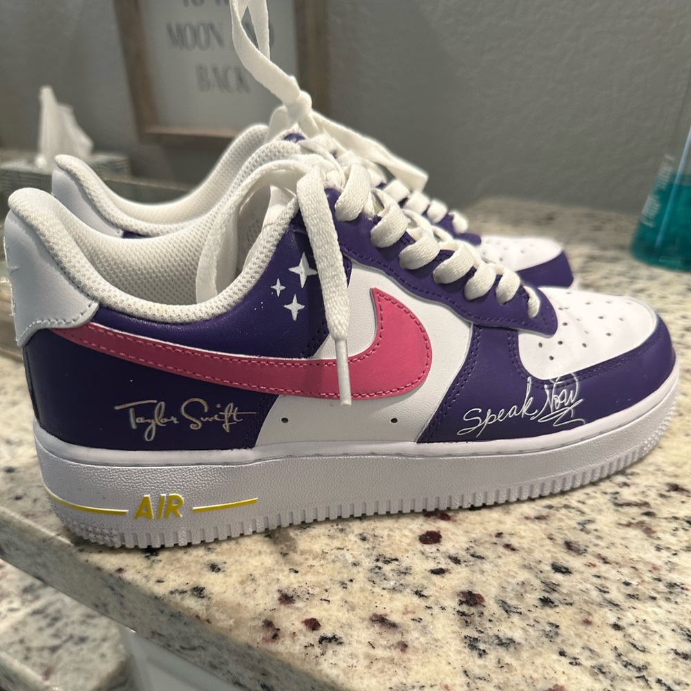 Taylor Swift Speak Now Nikes